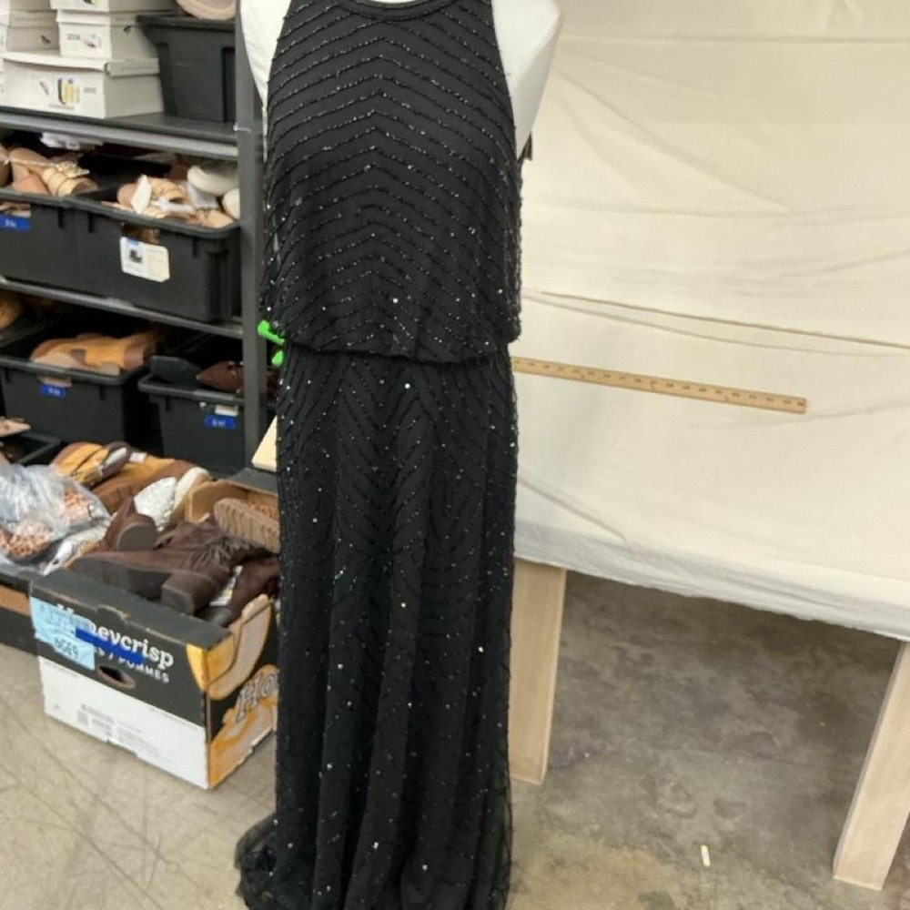 Adrianna Papell Black Beaded Halter Evening Gown – Size 10 – NWT ✨
